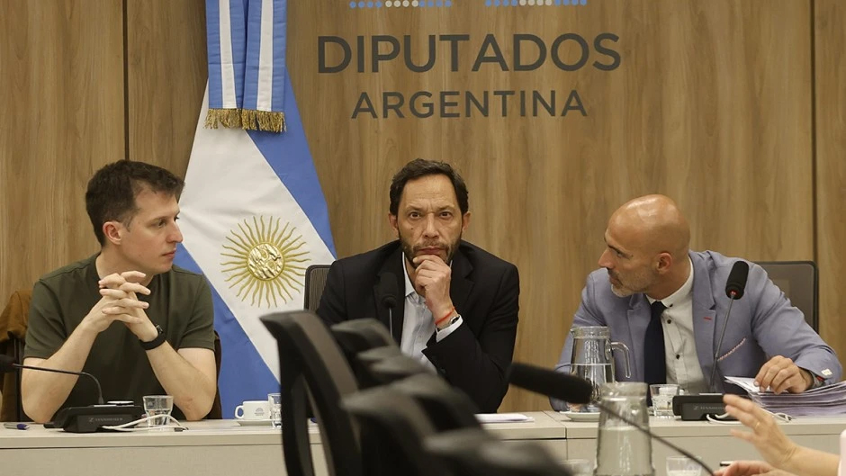 La comisión Libra concluyó que Milei prestó “colaboración imprescindible” para la criptoestafa