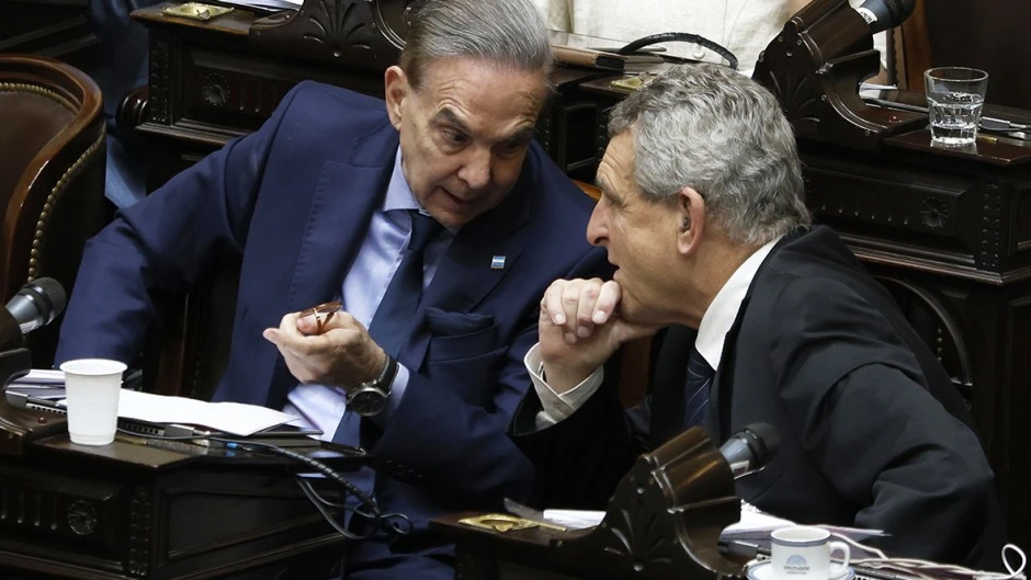 Duro revés del gobierno: la oposición salvó las universidades y la emergencia en discapacidad