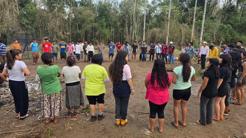 La comunidad mbya Puente Quemado II regresó al predio del que fue desalojada